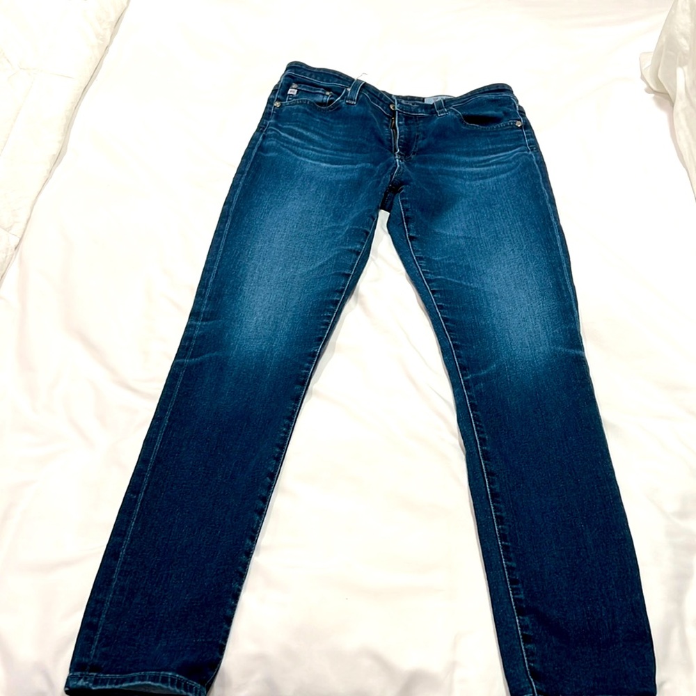 AG dark washed High Rise Skinny Ankle Jeans Size 27